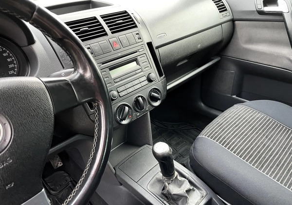 Volkswagen Polo cena 14900 przebieg: 180000, rok produkcji 2008 z Poznań małe 326